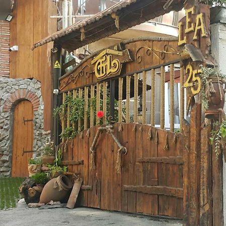 Lea Guest House Tiflis Dış mekan fotoğraf