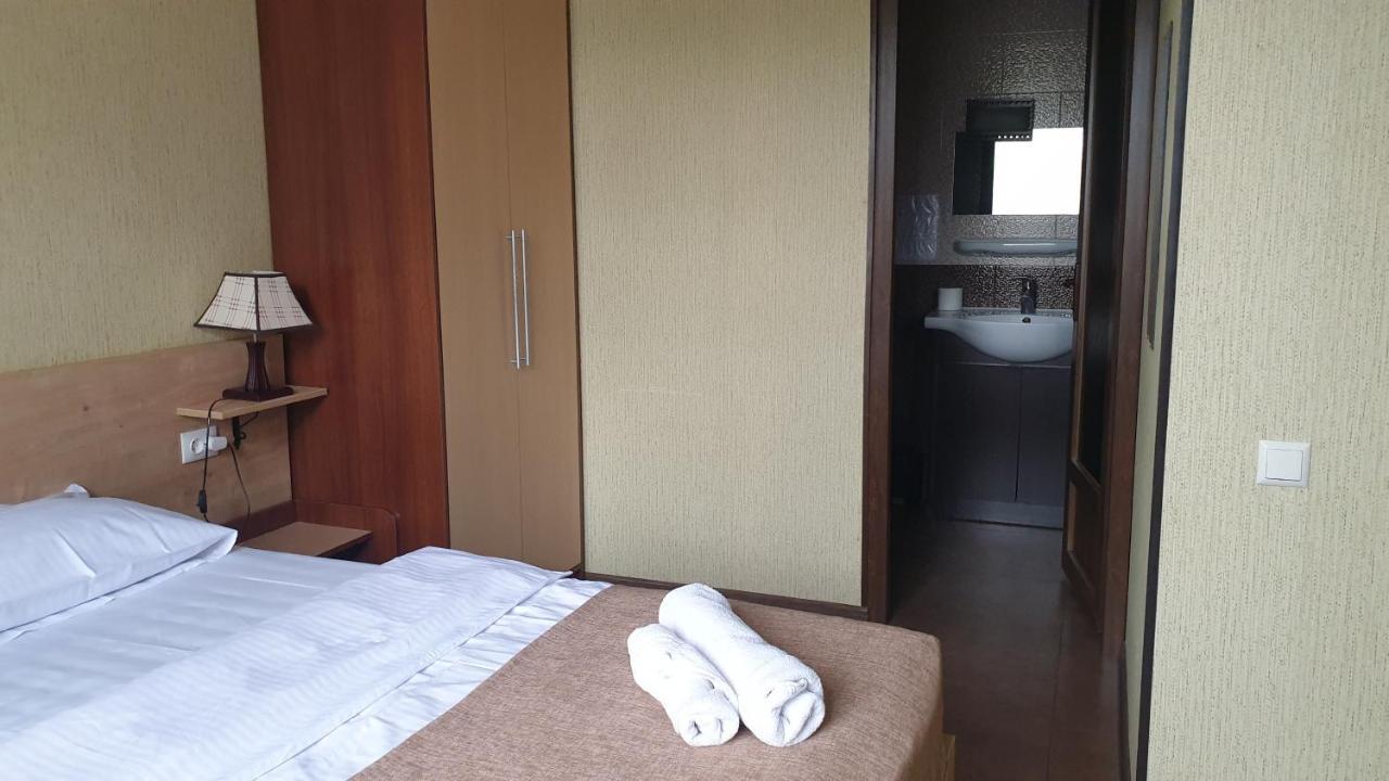 Lea Guest House Tiflis Dış mekan fotoğraf