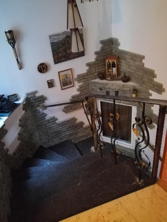 Lea Guest House Tiflis Dış mekan fotoğraf