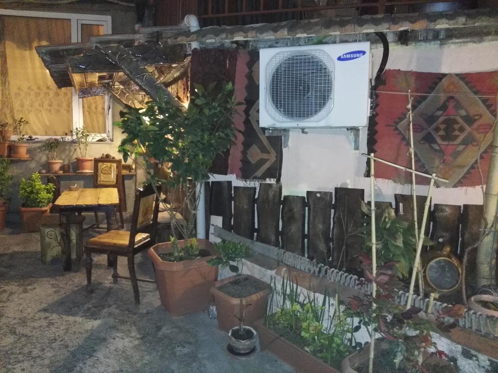 Lea Guest House Tiflis Dış mekan fotoğraf