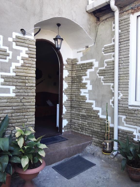 Lea Guest House Tiflis Dış mekan fotoğraf