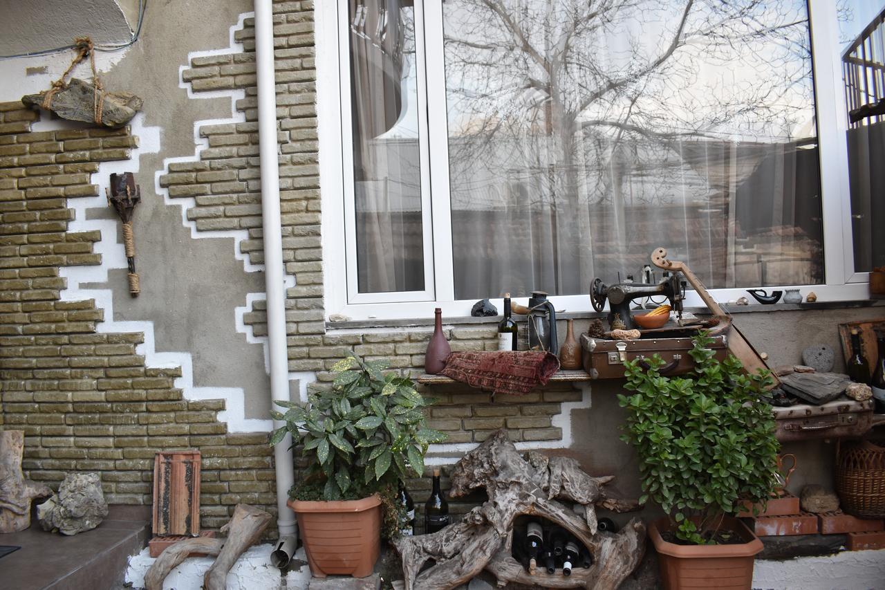 Lea Guest House Tiflis Dış mekan fotoğraf