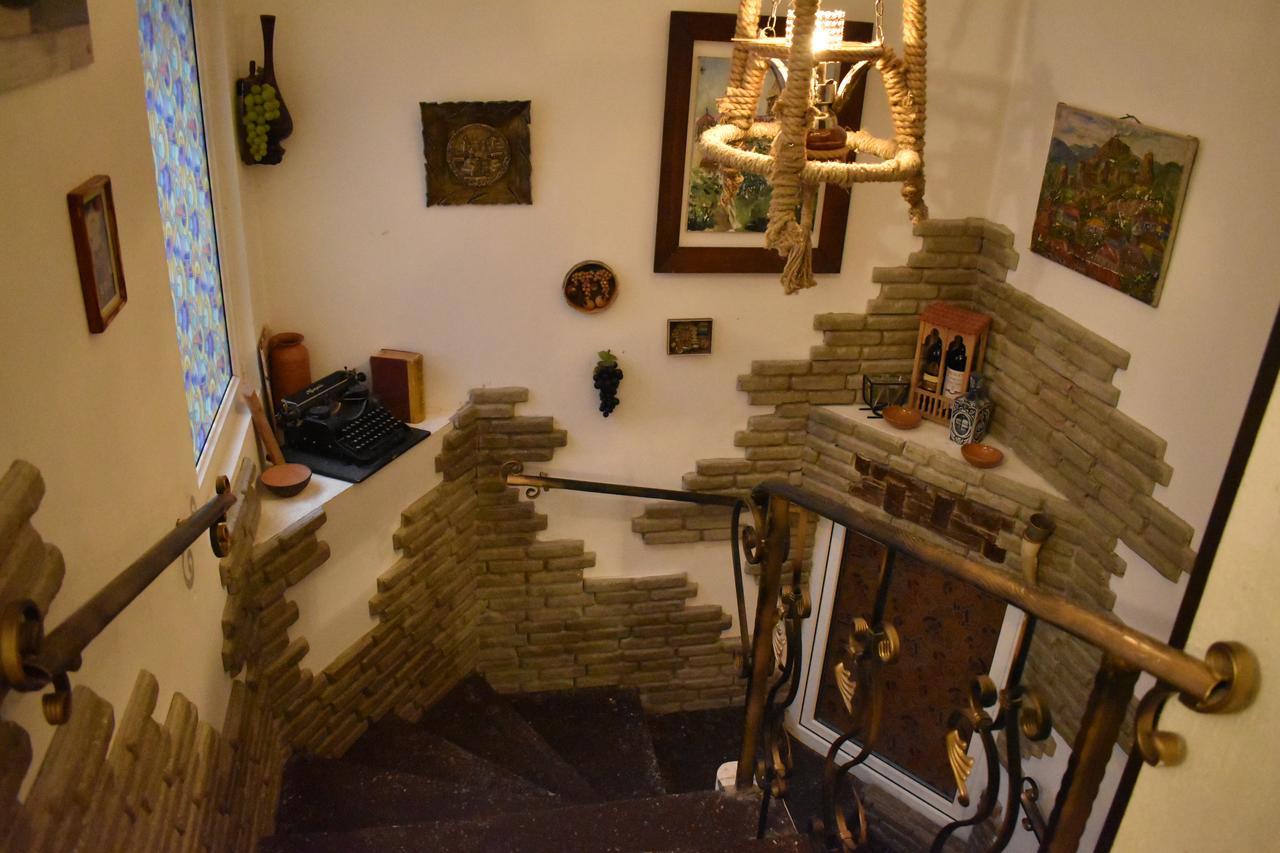Lea Guest House Tiflis Dış mekan fotoğraf